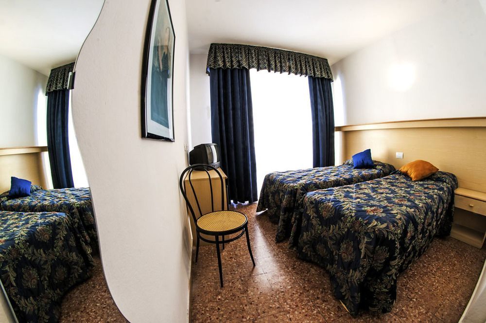Primo Hotel
