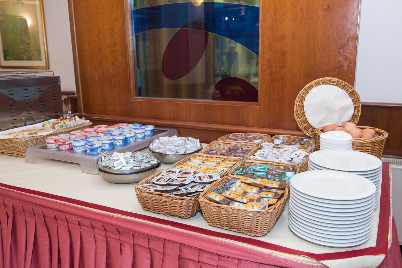 Hotel Primo 3*